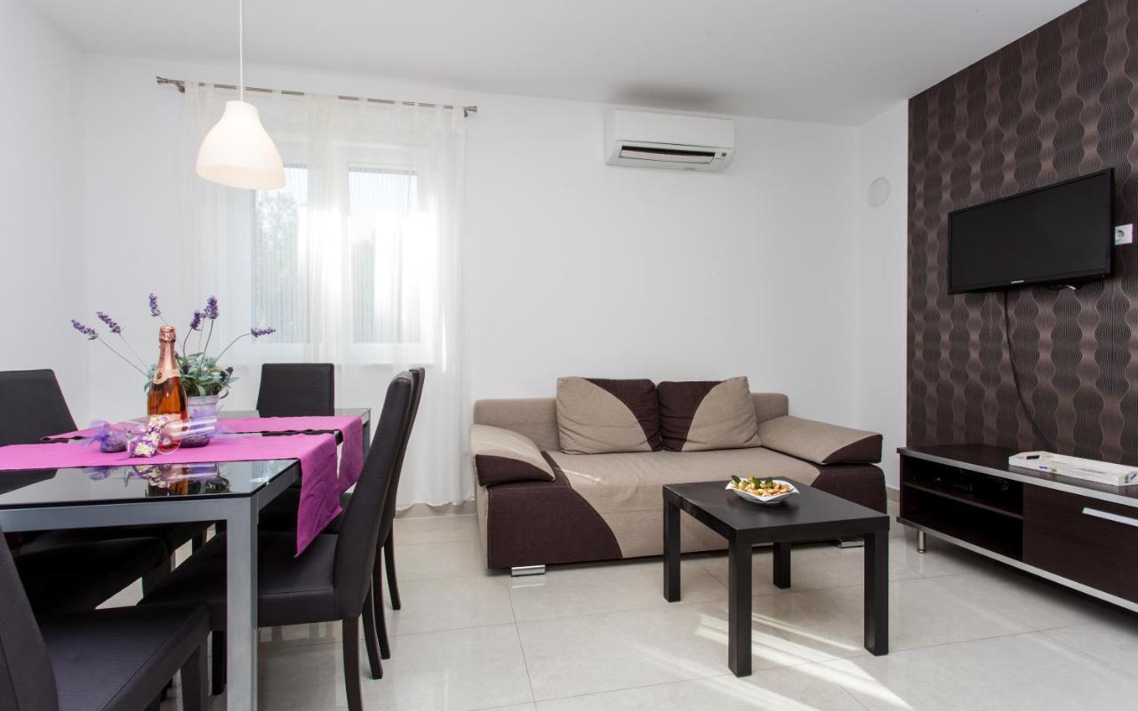 Apartments Lavanda Baska  Bagian luar foto